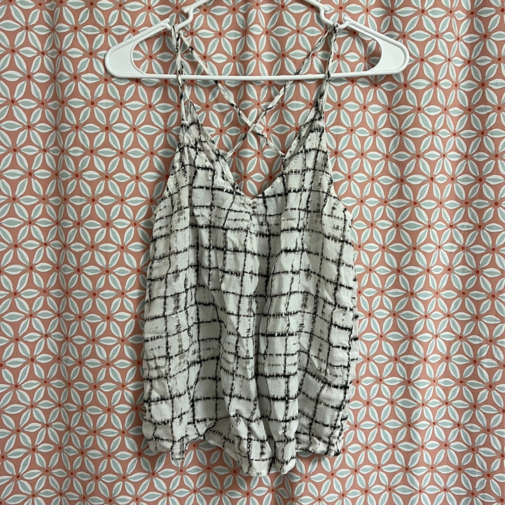 cute cross back tank top!!
